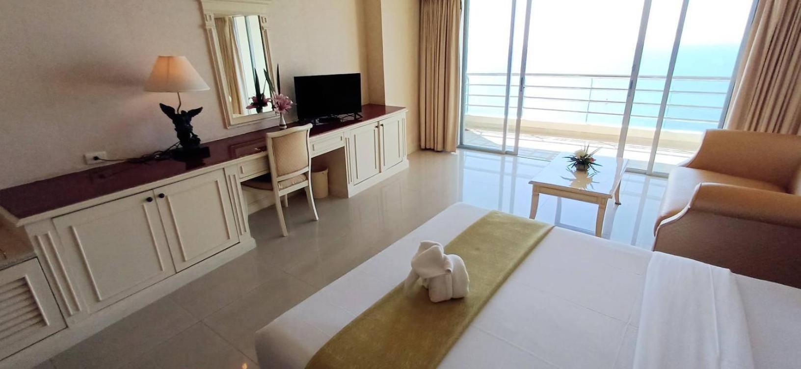 Adriatic Palace Hotel Паттая Екстер'єр фото