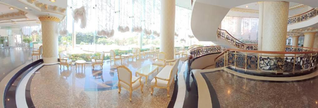 Adriatic Palace Hotel Паттая Екстер'єр фото
