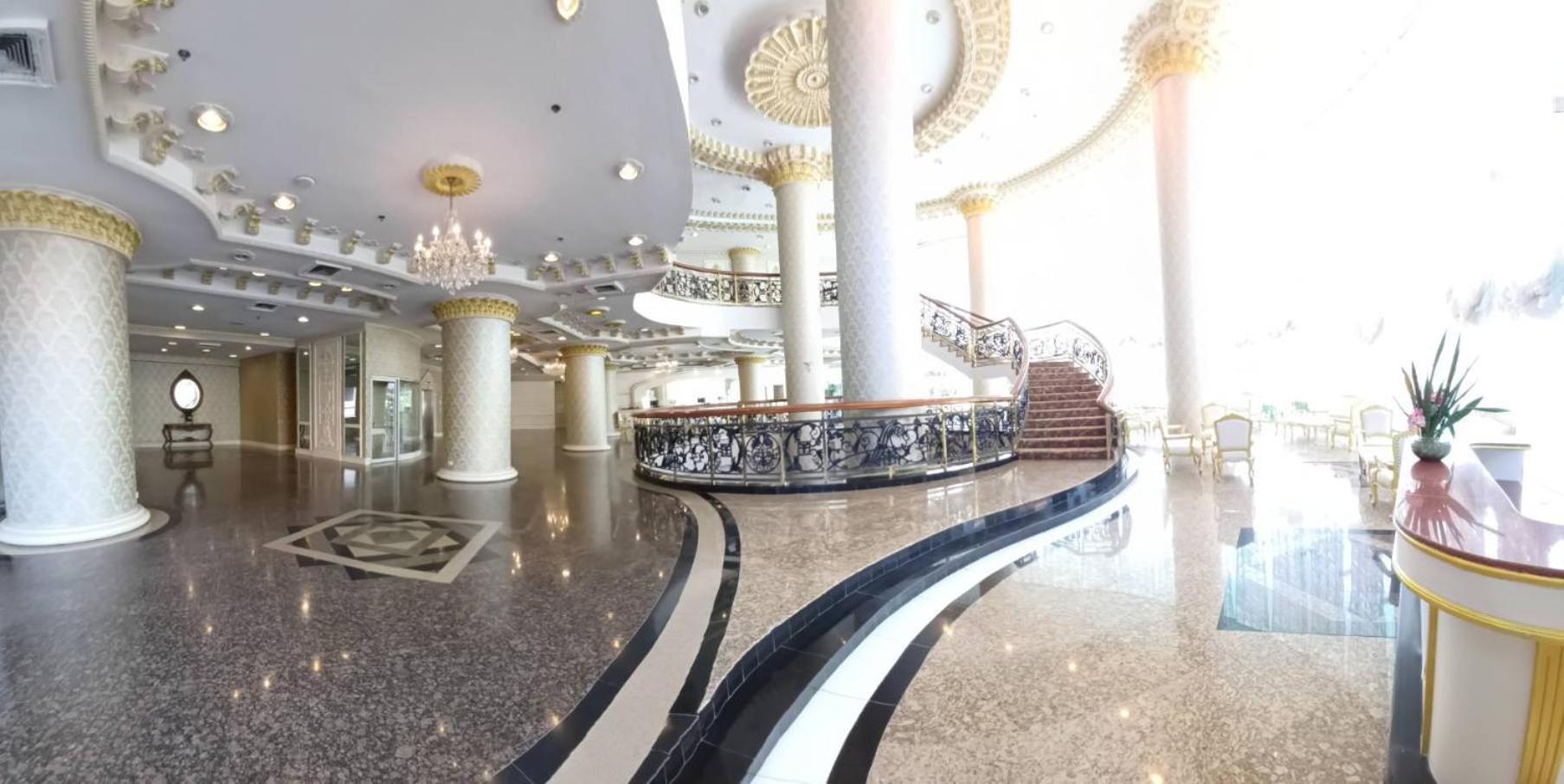 Adriatic Palace Hotel Паттая Екстер'єр фото
