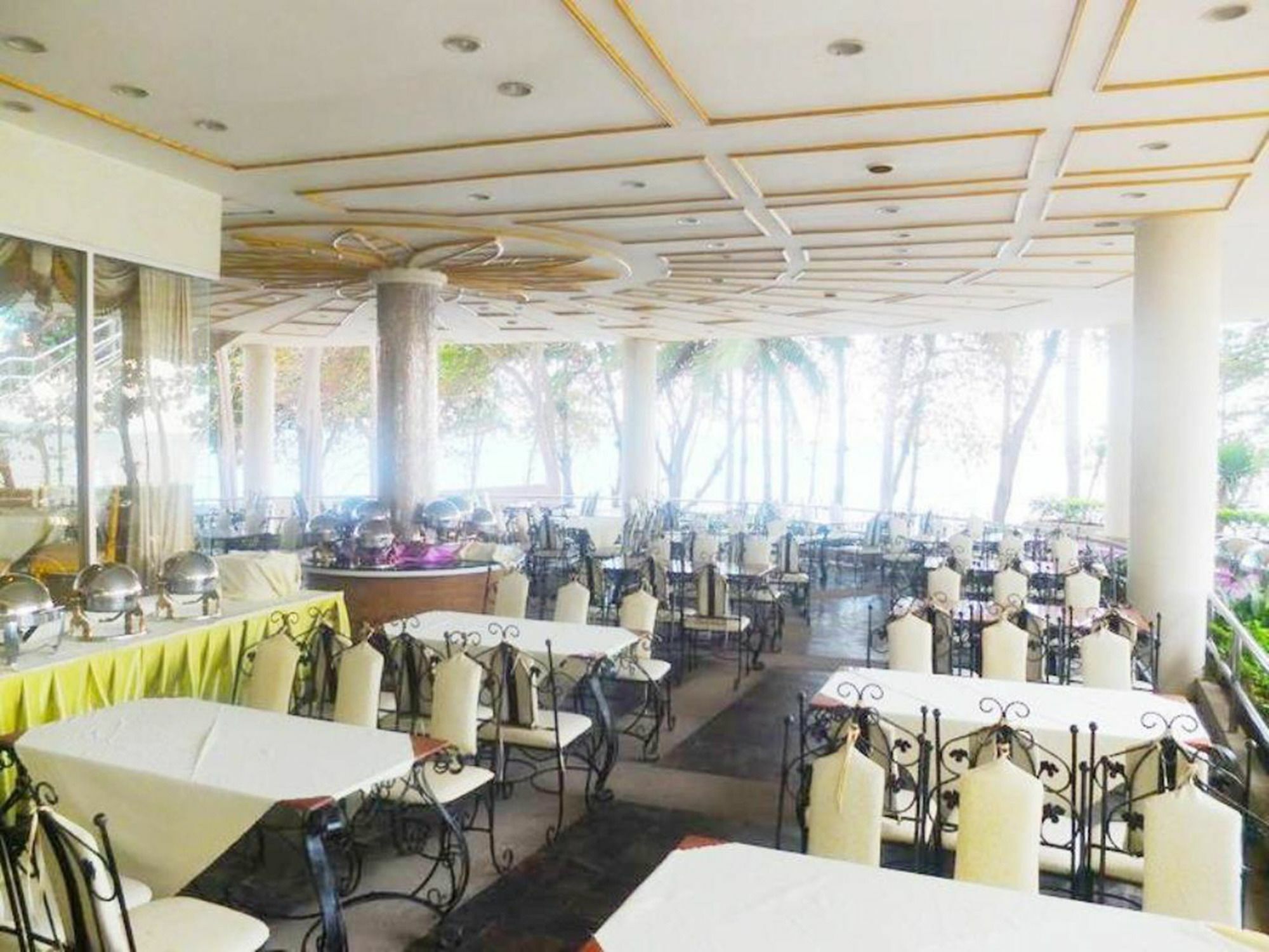 Adriatic Palace Hotel Паттая Екстер'єр фото