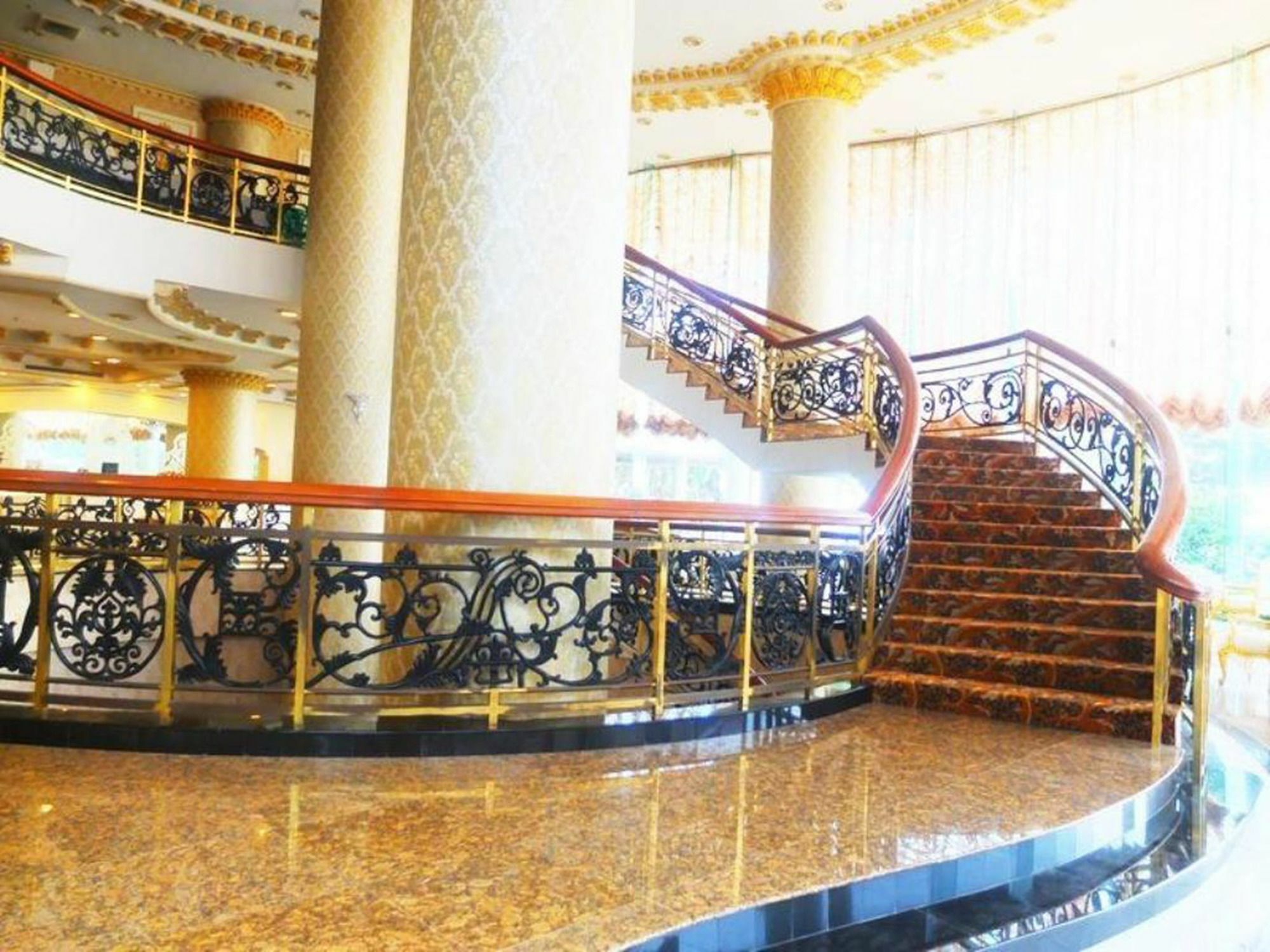 Adriatic Palace Hotel Паттая Екстер'єр фото